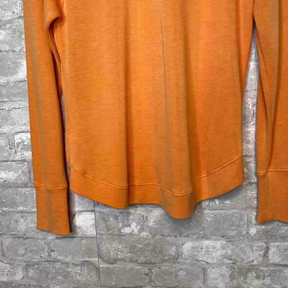 SOLD!!! Athleta Scoop Neck Pullover Small - Picture 4 of 7